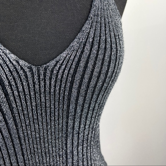 Forever 21 Silver Black Stretch Knit Tank Top M - Picture 2 of 11
